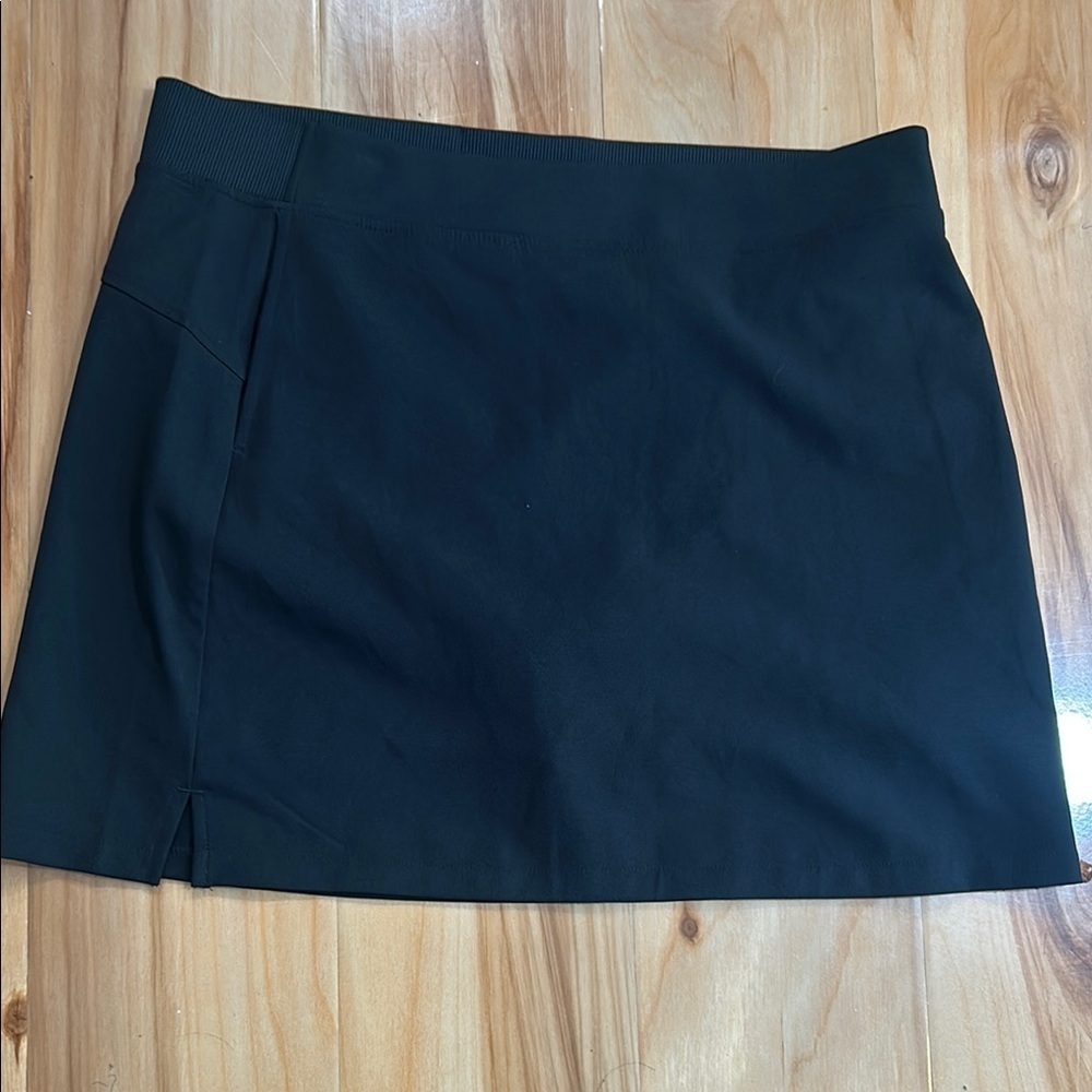 32 Degrees Black Mini Pencil Skirt with Slit